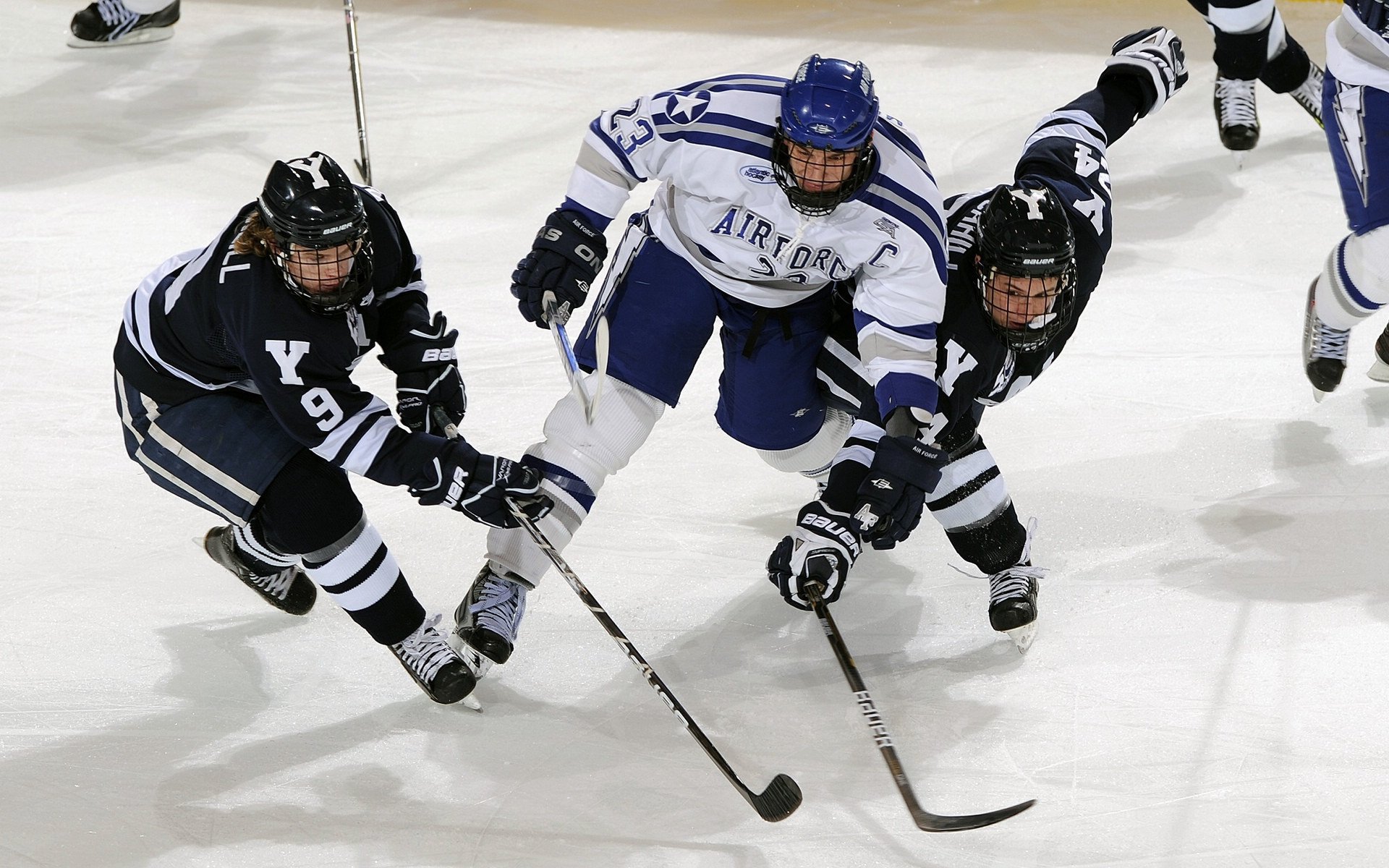 荒野行动“幸存者之战”全国线下总决赛开启，2020荒野行动